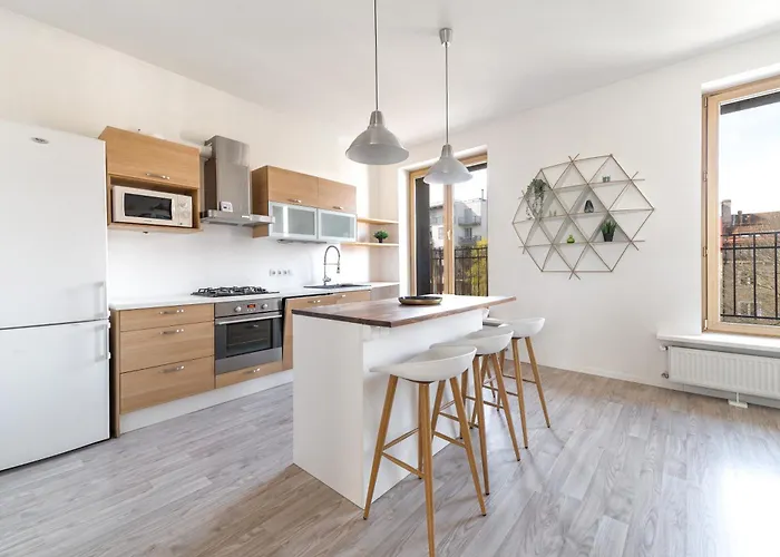 Апартаменты Spacious 2-level Penthouse In