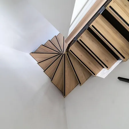 Διαμέρισμα Spacious 2-level Penthouse In *